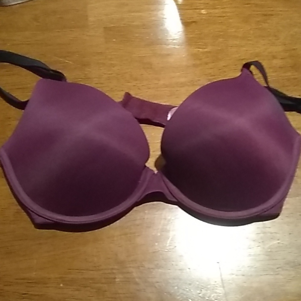 PINK Victoria's Secret bra
